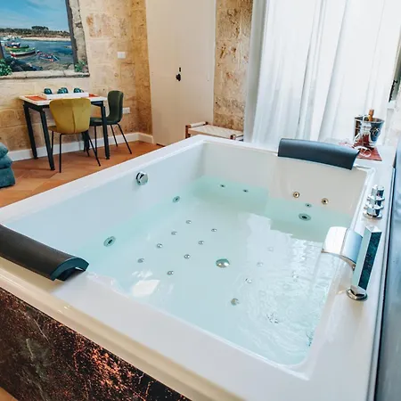 Panzió Bue Marino - Exclusive With Castle View Bisceglie