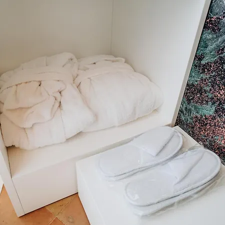 Bue Marino - Exclusive With Castle View Bed & Breakfast 4*