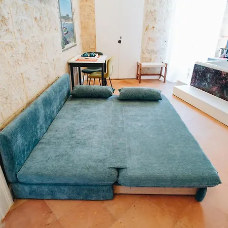 Bue Marino - Exclusive With Castle View