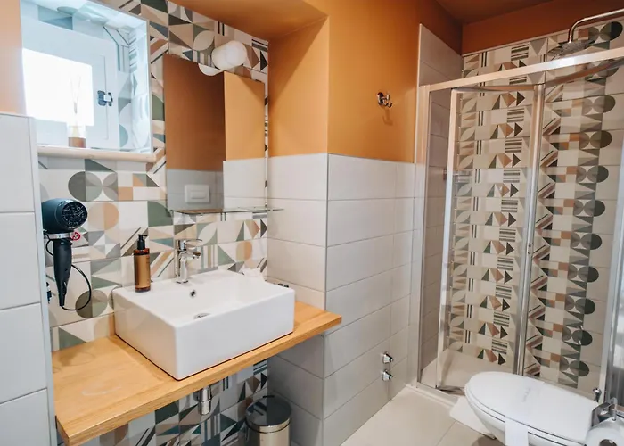 לינה וארוחת בוקר Bue Marino - Exclusive With Castle View ביצ'לייה