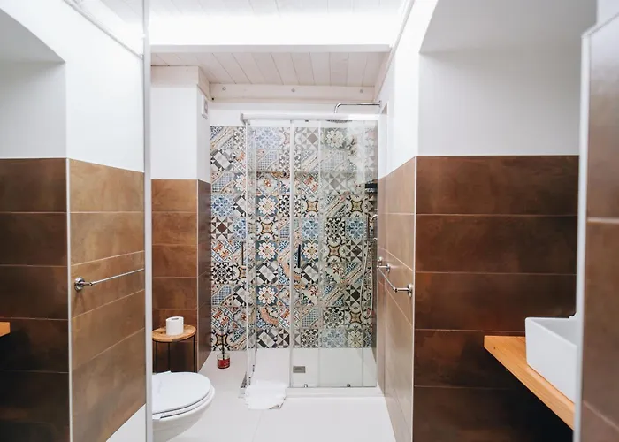 Bue Marino - Exclusive With Castle View بيشيلي