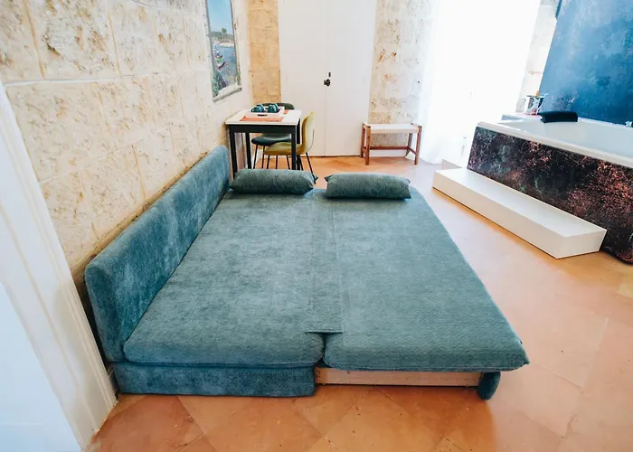 Bue Marino - Exclusive With Castle View