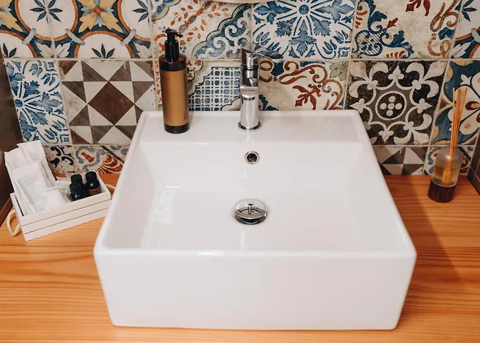 Bue Marino - Exclusive With Castle View 4* ביצ'לייה