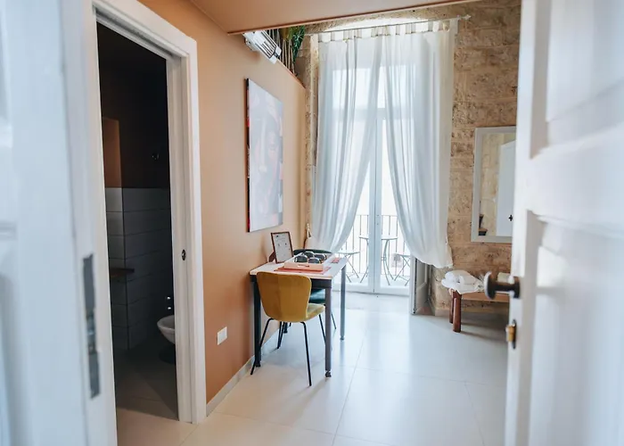 לינה וארוחת בוקר Bue Marino - Exclusive With Castle View 4*